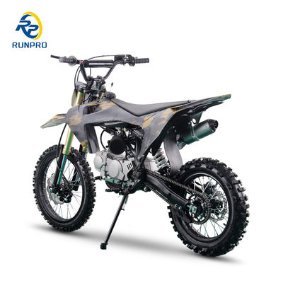 Motociclette di plastica off-road camuffate con motore da 125cc-190cc e pneumatici da 17/14 ruote