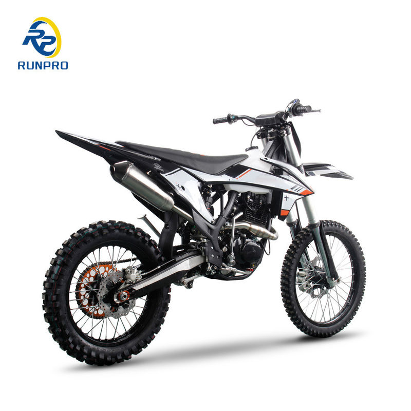 Velocità massima 80 km/h Altro Motore 300cc Motore a benzina Motocicletta a quattro tempi raffreddata ad acqua